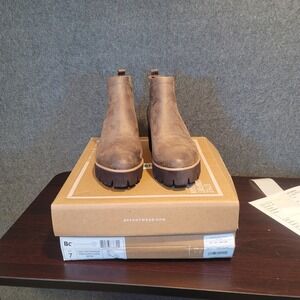 BC Footwear Fight For Your Right Dark Taupe Vegan Suede Ankle Boots Size 7